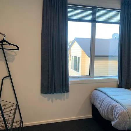 March Apartments Dunedin Room photo