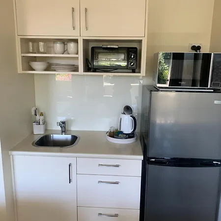 March Apartments Dunedin Room photo