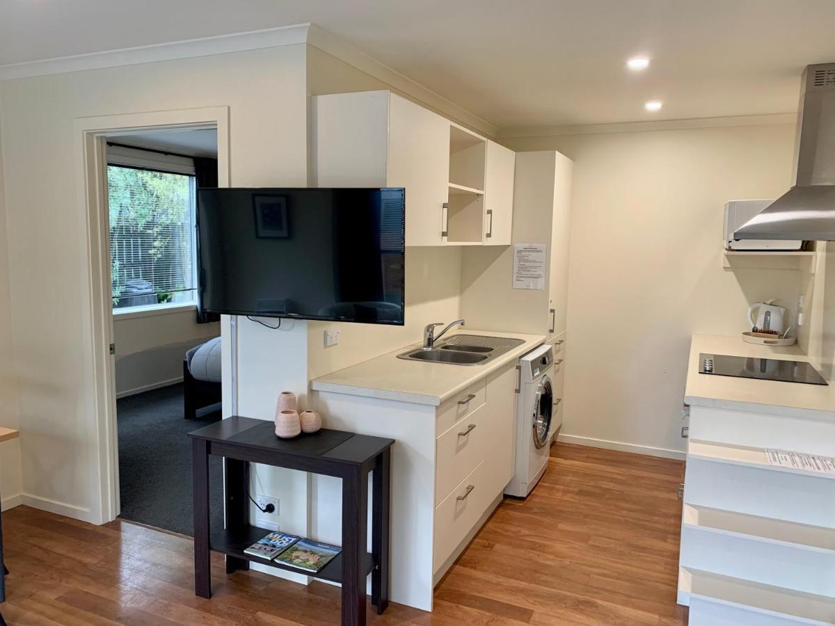 March Apartment