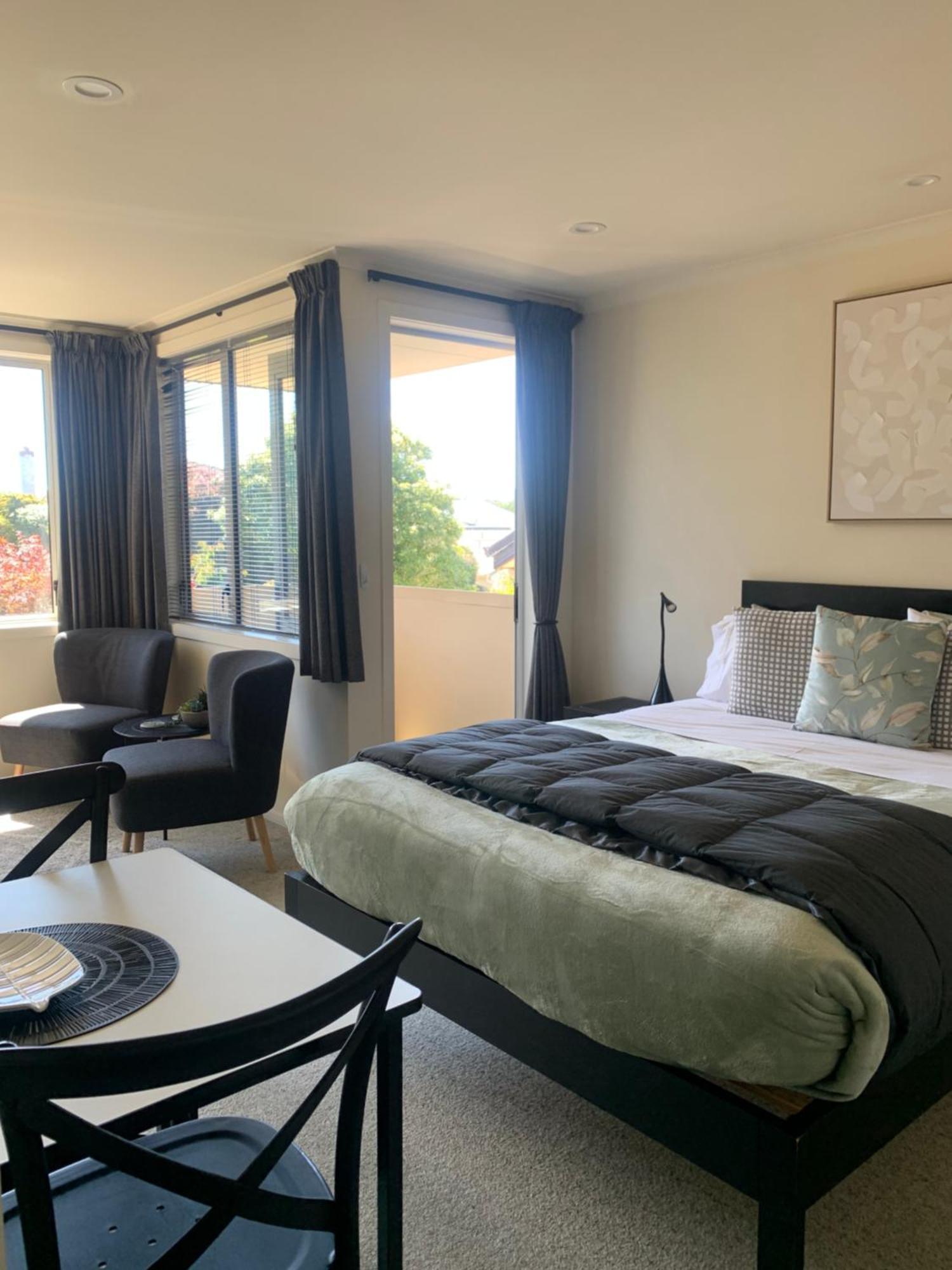 March Apartment