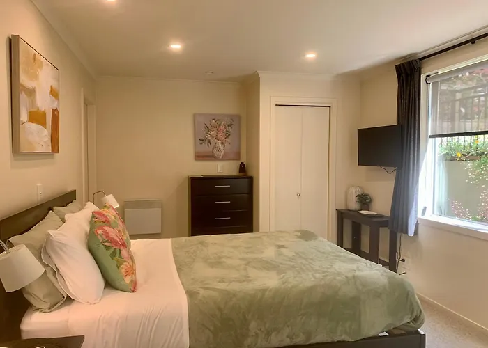March Apartments